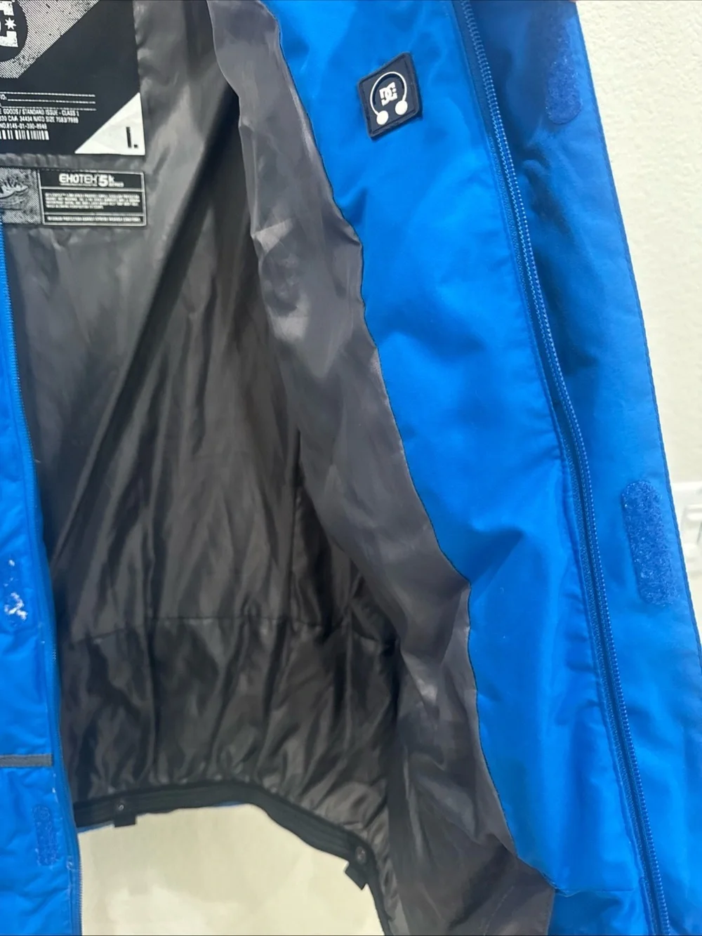 DC Shoes Mens Large Blue Down Snowboard Ski Jacket EXOTEX 5K Hooded Winter Coat